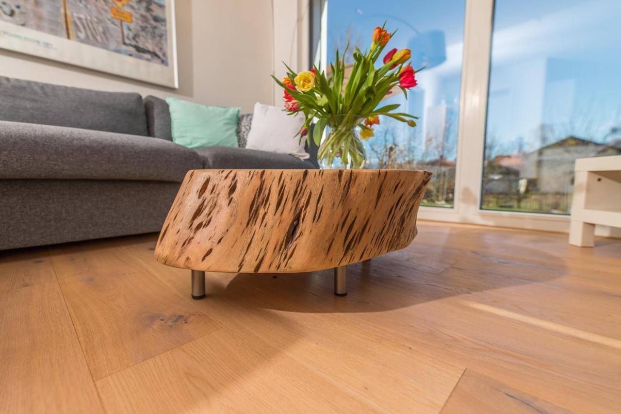 Helle Wohnung Mit Bergblick & Eigener Terrasse Bad Tolz Exterior photo